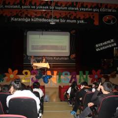 Evrensel Kolej