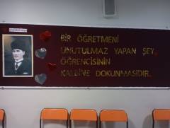 Evrensel Kolej