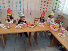 Evrensel Kolej