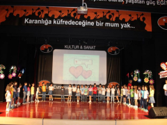 Evrensel Kolej