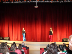 Evrensel Kolej