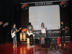 Evrensel Kolej
