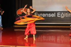 Evrensel Kolej