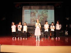 Evrensel Kolej