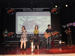 Evrensel Kolej