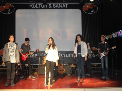 Evrensel Kolej