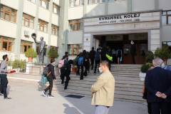 Evrensel Kolej