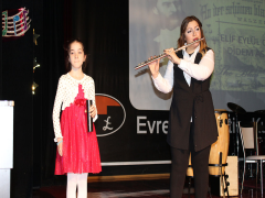 Evrensel Kolej