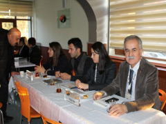 Evrensel Kolej