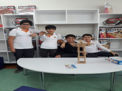 Evrensel Kolej