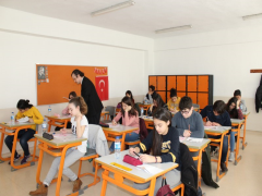 Evrensel Kolej