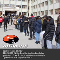Evrensel Kolej