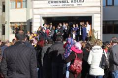 Evrensel Kolej