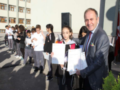 Evrensel Kolej