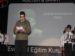 Evrensel Kolej