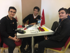 Evrensel Kolej