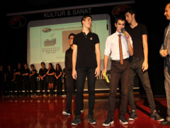 Evrensel Kolej