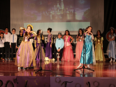 Evrensel Kolej
