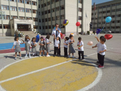 Evrensel Kolej
