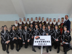 Evrensel Kolej