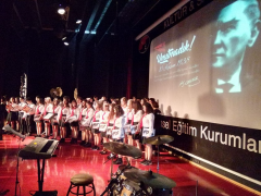 Evrensel Kolej
