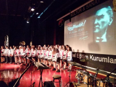 Evrensel Kolej