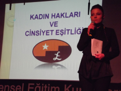 Evrensel Kolej