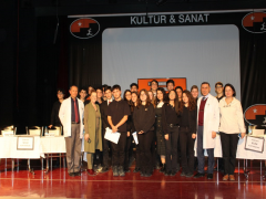Evrensel Kolej