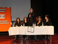 Evrensel Kolej