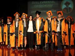 Evrensel Kolej