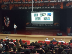Evrensel Kolej