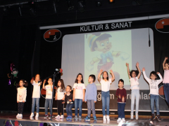 Evrensel Kolej