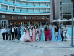 Evrensel Kolej