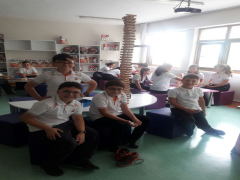 Evrensel Kolej